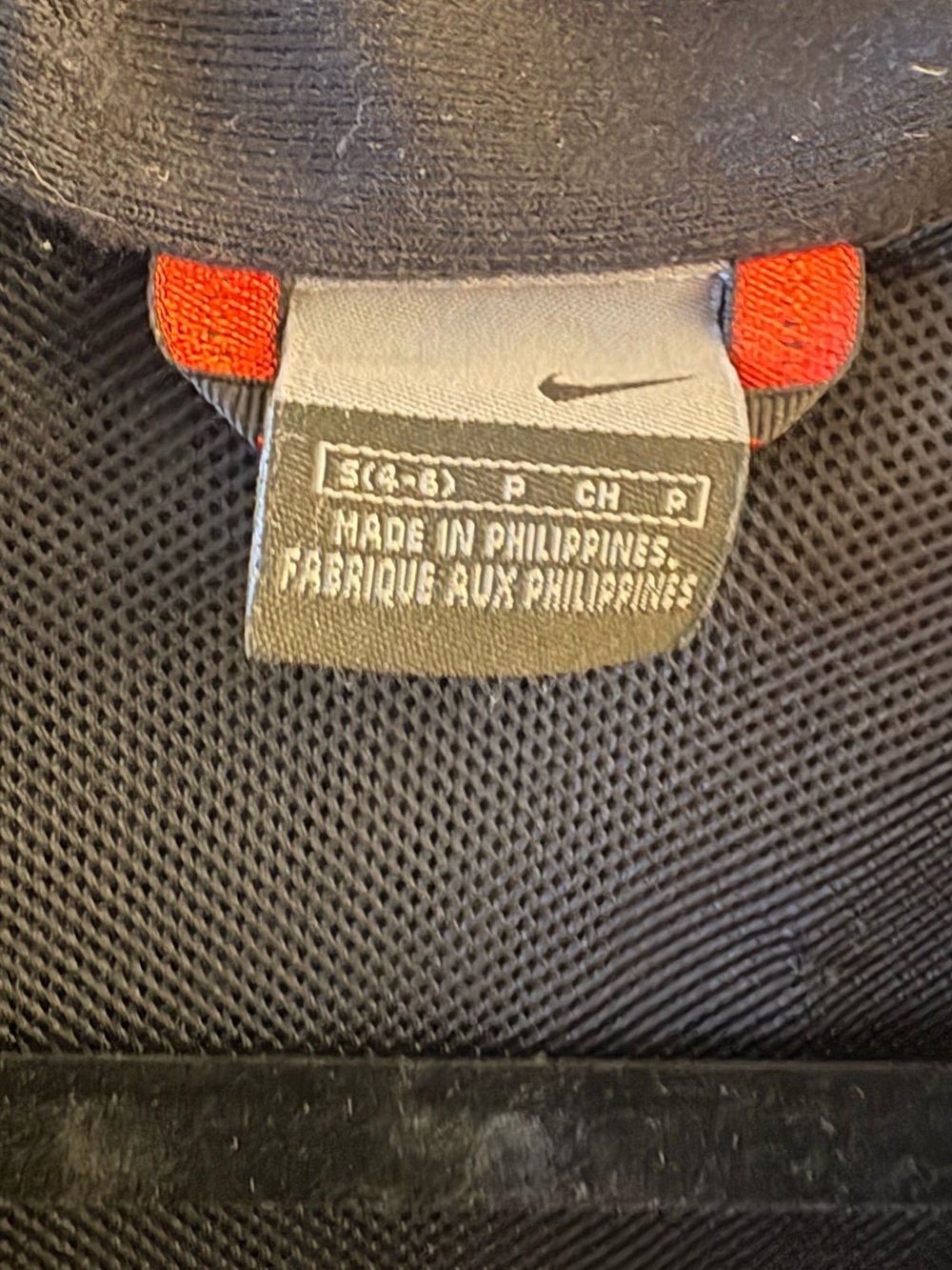 Black and Gray Patterned Running Lightweight Jacket -Nike - Picture 6 of 7